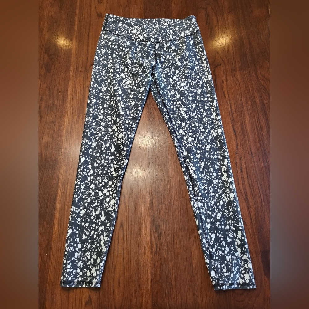 Fabletics Women's Black Splatter High Waist Stretch Full Length Leggings Medium